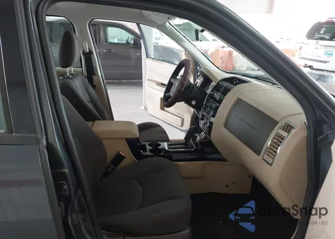 2008 Mazda Tribute I Sport из США, поврежденный, VIN 4F2CZ02Z58KM22554